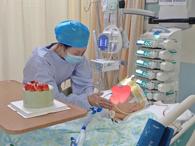 23岁女孩头痛一周后心脏骤停，医生从她冰箱里揪出“元凶”

到底藏着怎样的隐患，