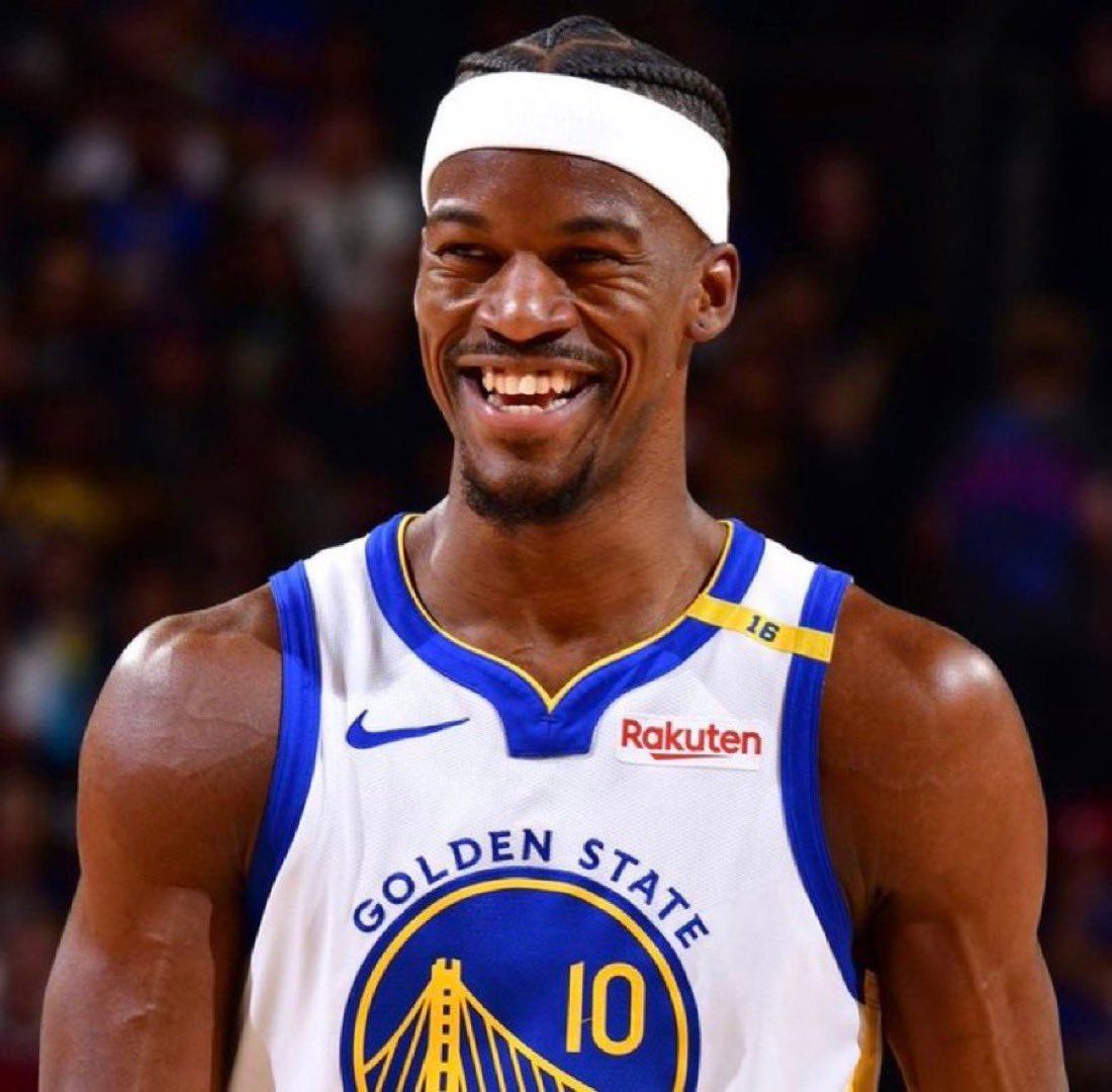 上一条微博取自勇士记者尼克·弗里德尔发文谈及勇士在交易截止日前的相关动向文章（英