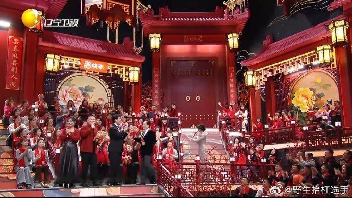 唐国强岳云鹏春晚逗乐天花板辽宁沈阳春晚爆笑预警！岳云鹏“分钱”触发诸葛亮名场面，