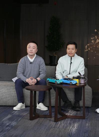 昨天，雷军又做了一场直播，除了讲新款小米SU7外，再度回应了网上热议的话题，如虚