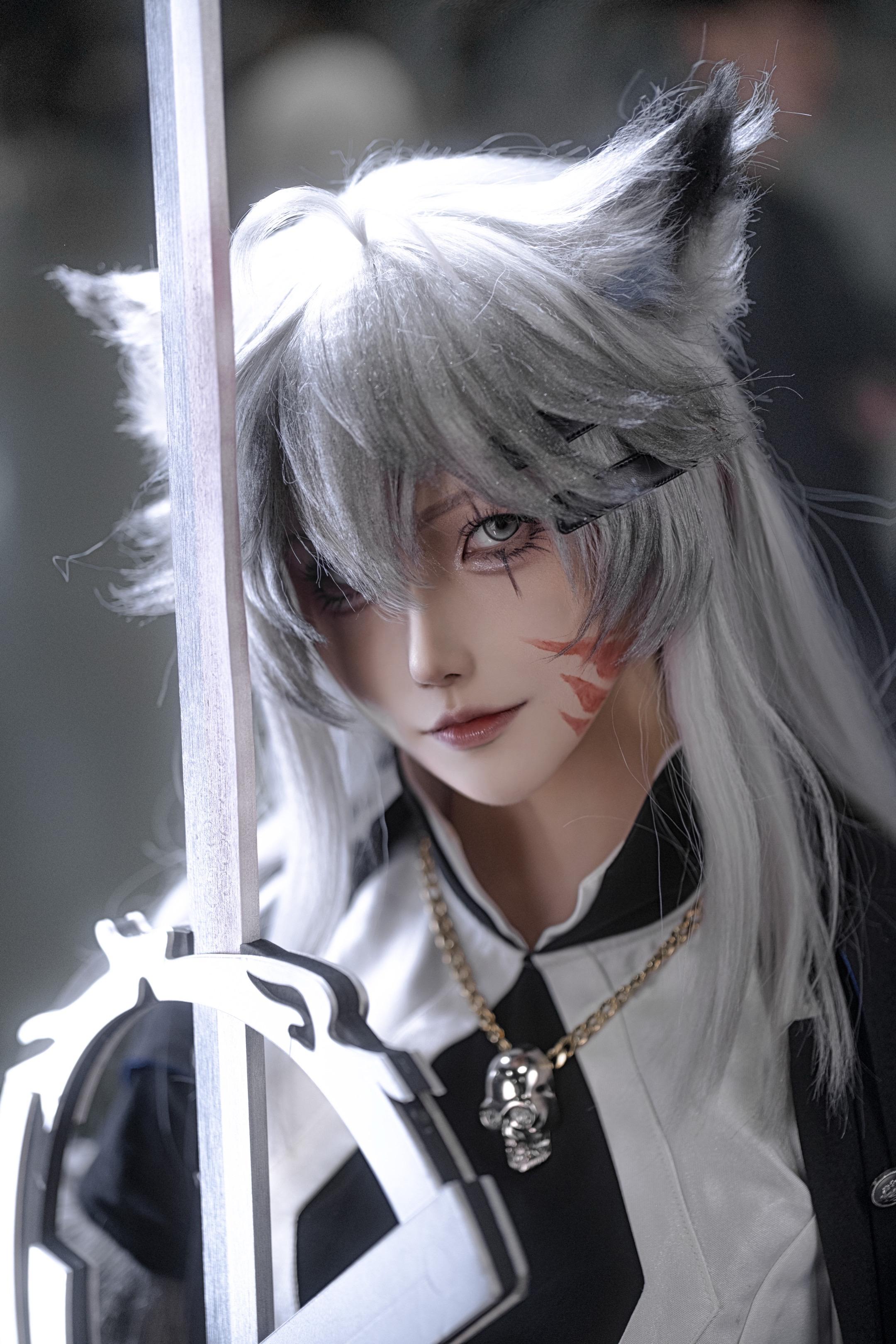 两次不同的典雅拉。我要吃水仙！现在就要！