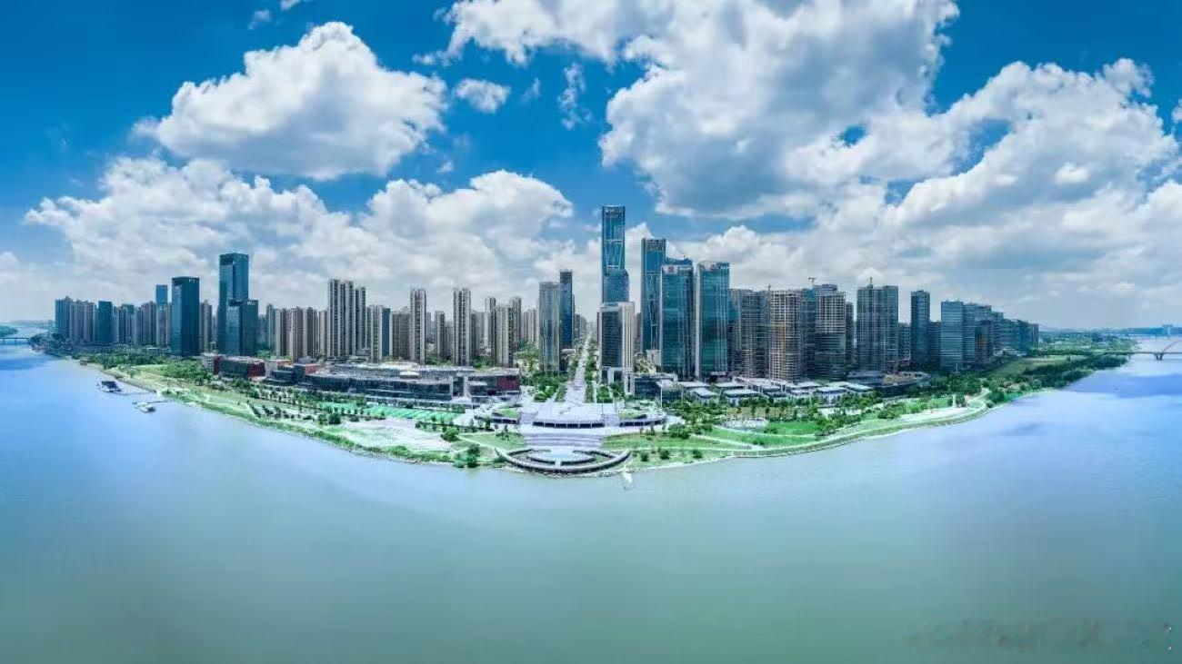 【湖南上半年GDP同比增长2.7%】 湖南省统计局发布2026年上半年全省经济运