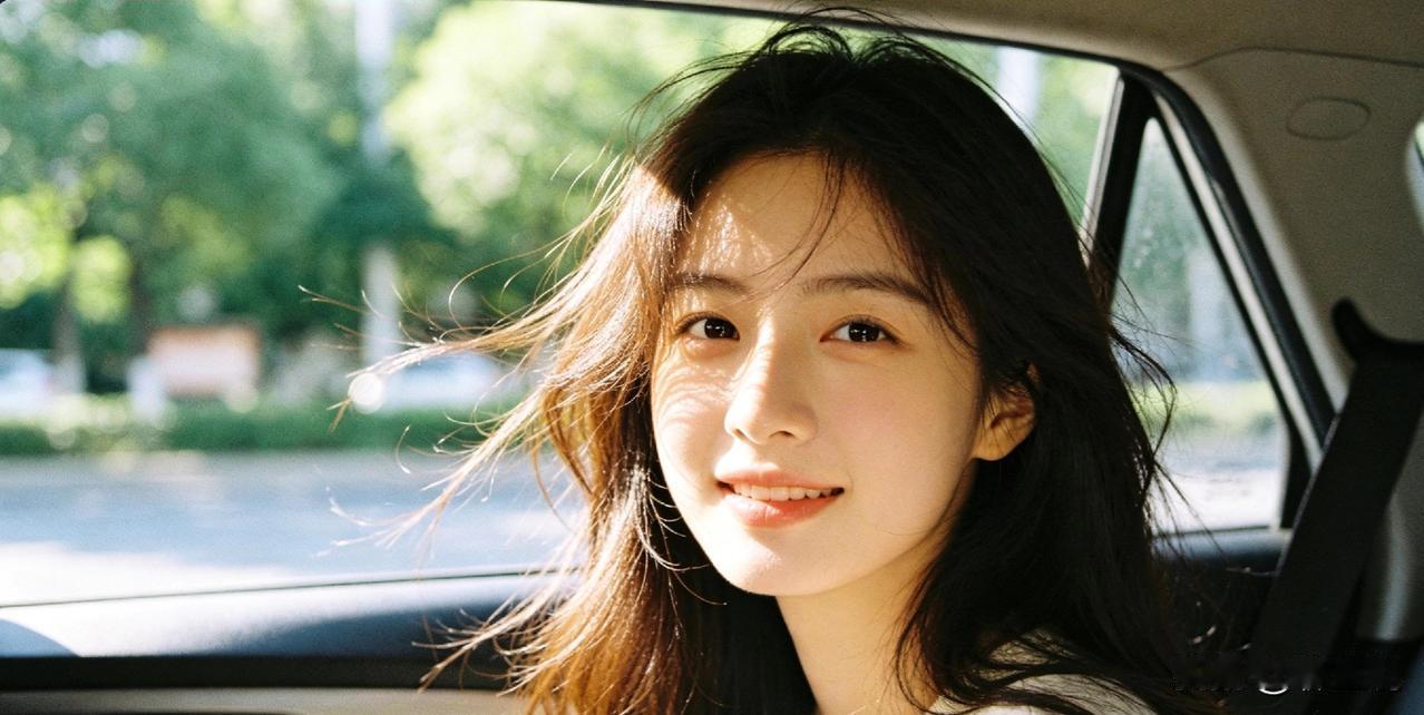 后来我才明白，人生很多委屈，都只能烂在心里
 
人越长大
就越习惯沉默
不是没有