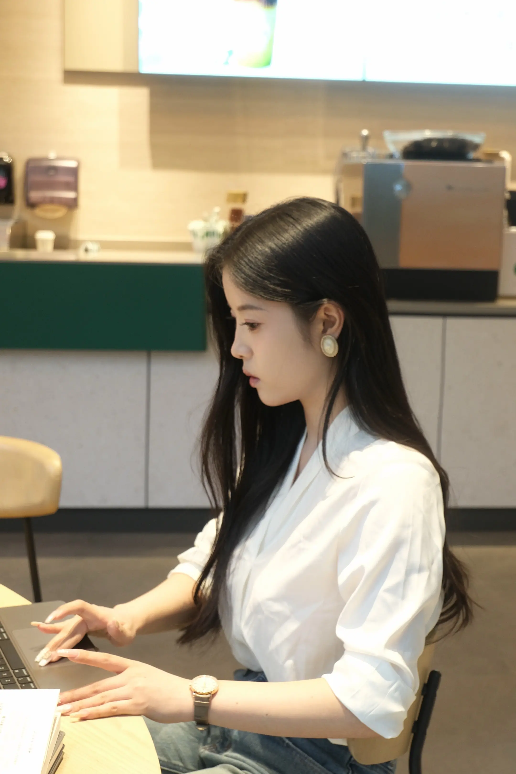 平和 坚韧 不悲伤 柔软 勇敢 不将就 坦荡 纯粹 永明媚