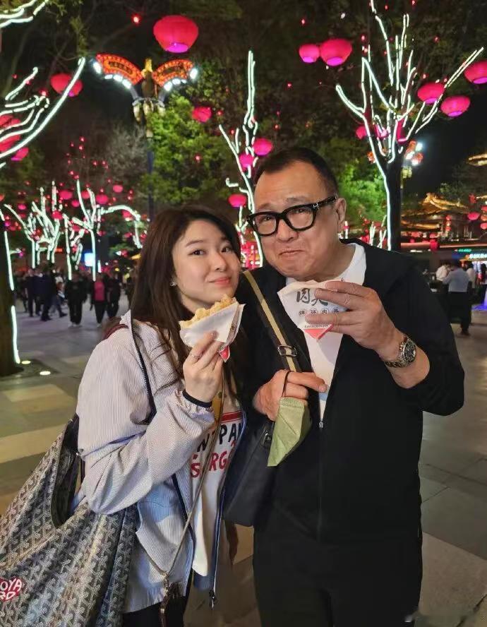 香港金牌绿叶许绍雄去世，没人知道他和鲁迅还是亲戚。许绍雄
10月28日凌晨，香港