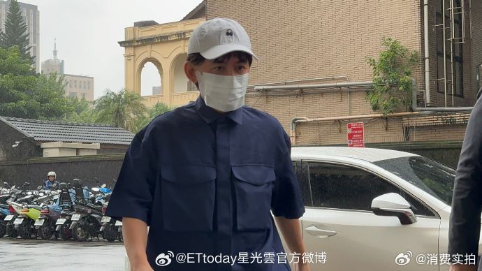 【黄子佼打扫监所180小时】 网购收藏2341个少儿性影像与个资档因认罪和解被判