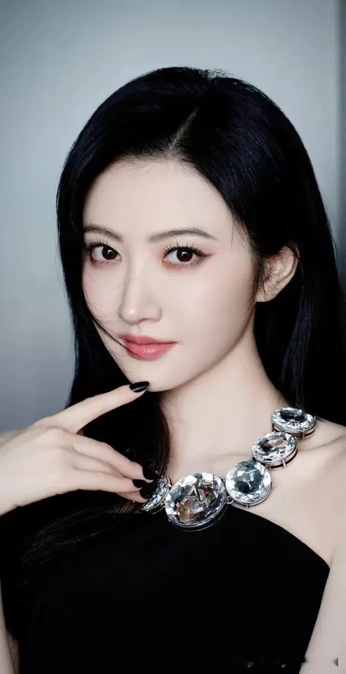 景甜刘亦菲大美女气质好
