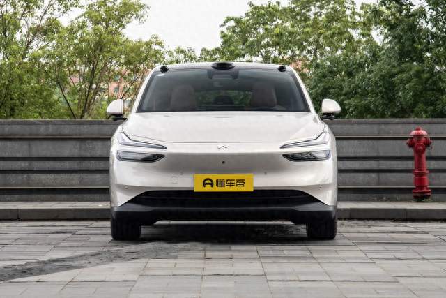 20万级纯电SUV怎么选？乐道L60：续航长，换电补能快，家用选它？