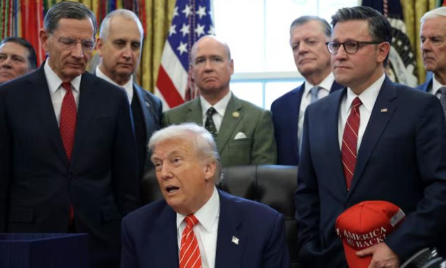 印度要变卦了
令美国没想到的是，前脚刚刚和印度达成了口头贸易协议，但后脚俄罗斯放