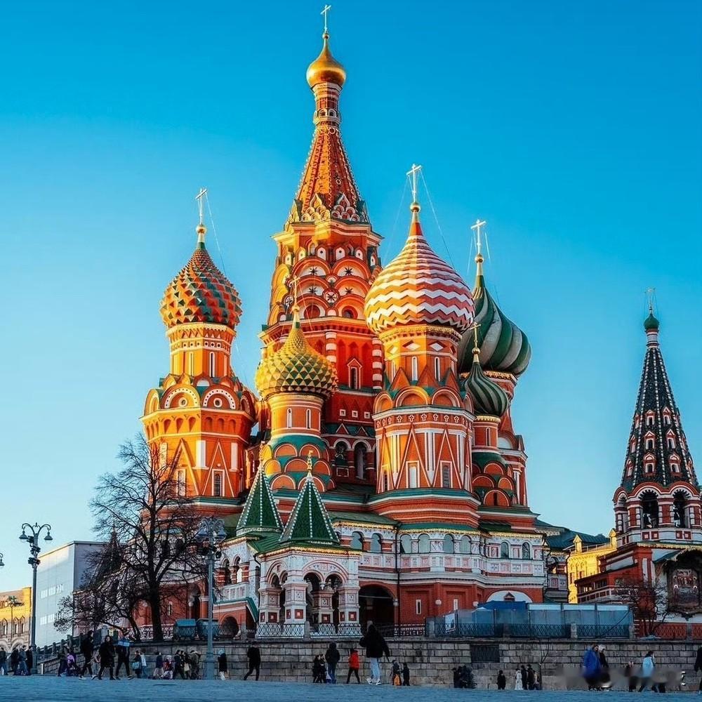 普京大帝真是在恰当时机把国门打开了。

前脚取消了去日本的航班，后脚俄罗斯免签政