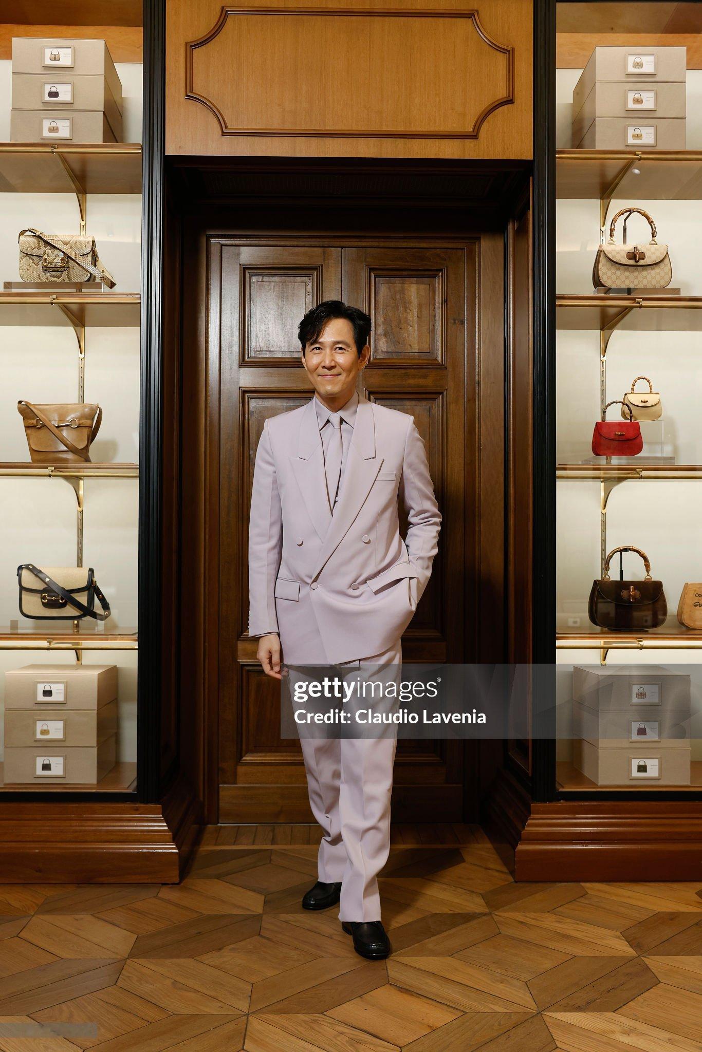 李政宰 x GUCCI Cruise 2026 Show叔主打一个撑场子，紫粉色