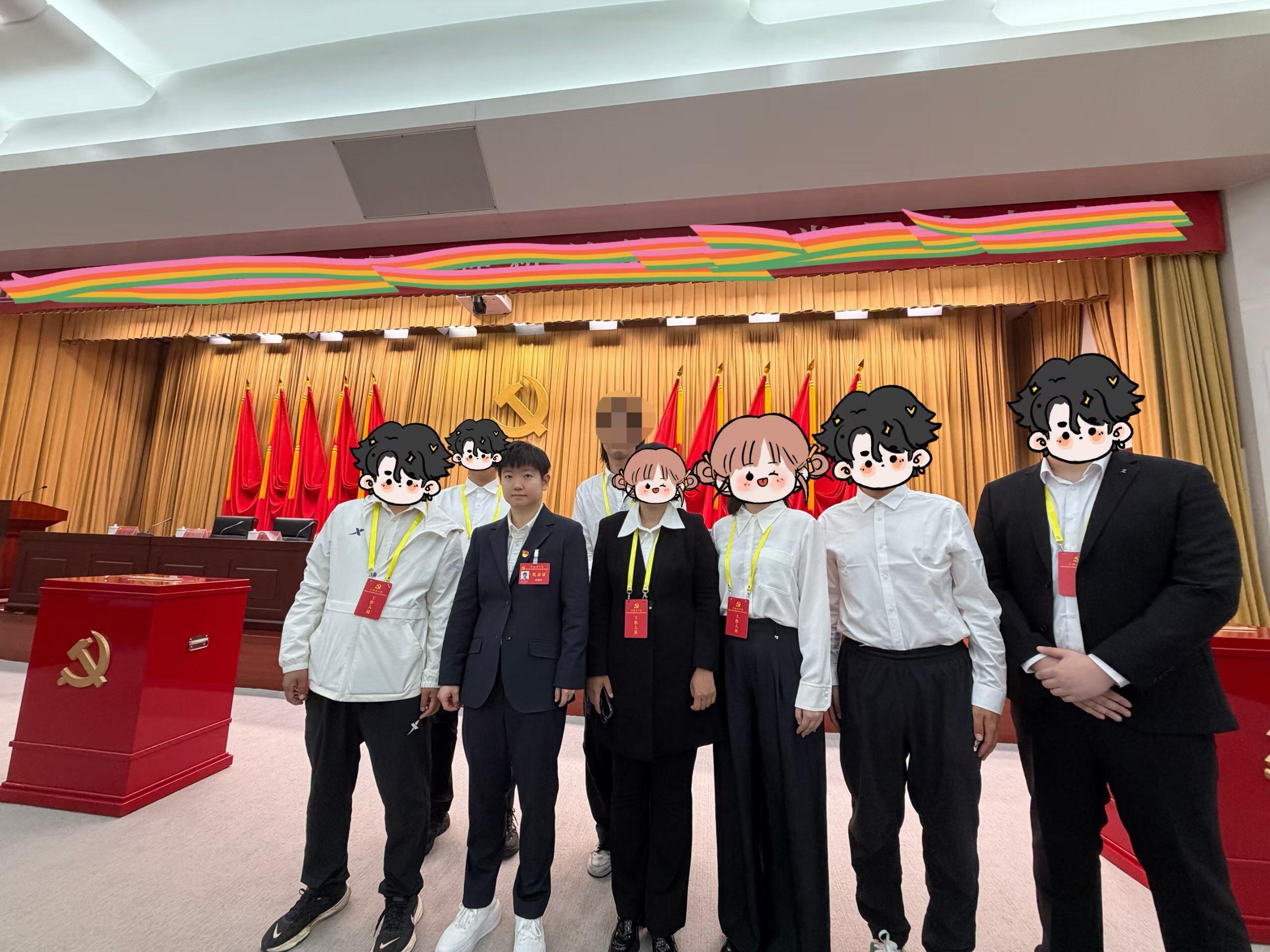 西装小莎