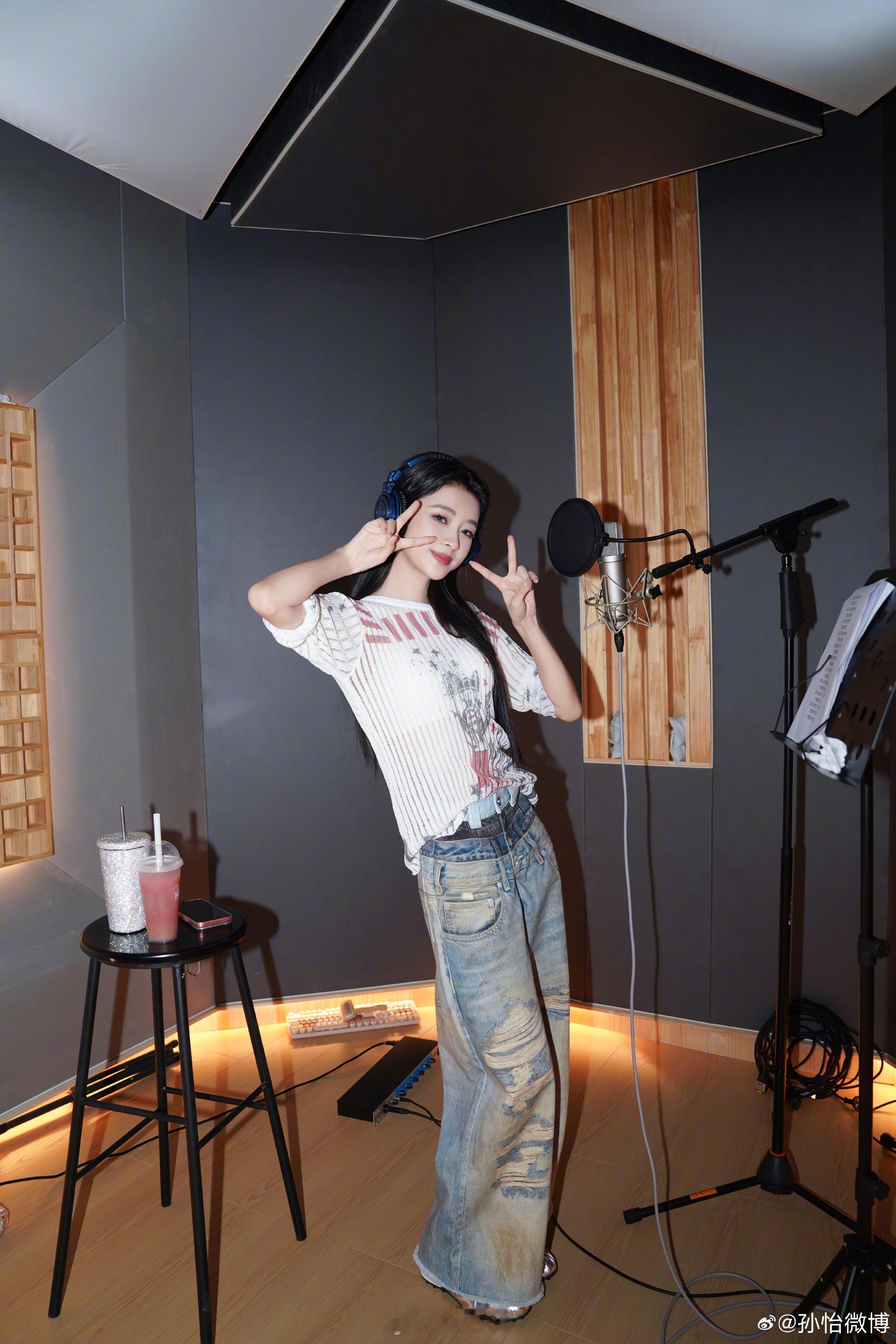 孙怡我在录什么 不管是什么都期待噢孙怡说我在录什么