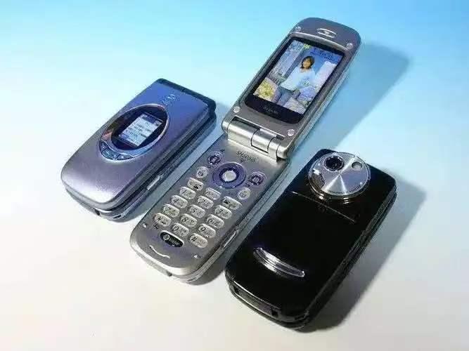 大家还记得2008的2G时代吗？
那时候移动推出了一款流量套餐。5块钱，30MB