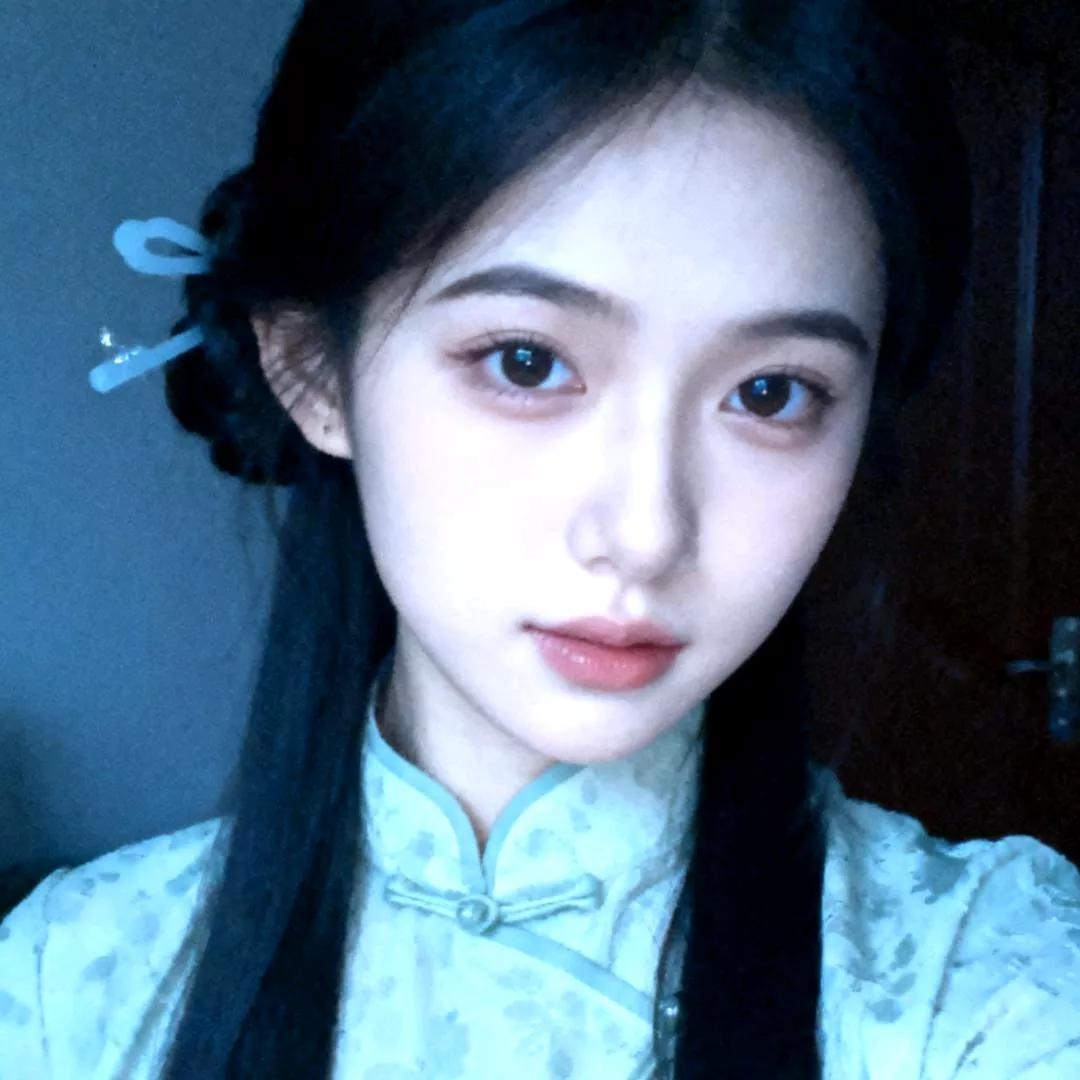 古风少女，清雅动人，气质如兰国风古代美人 温婉国风美人 温婉古风小仙女 古典美少