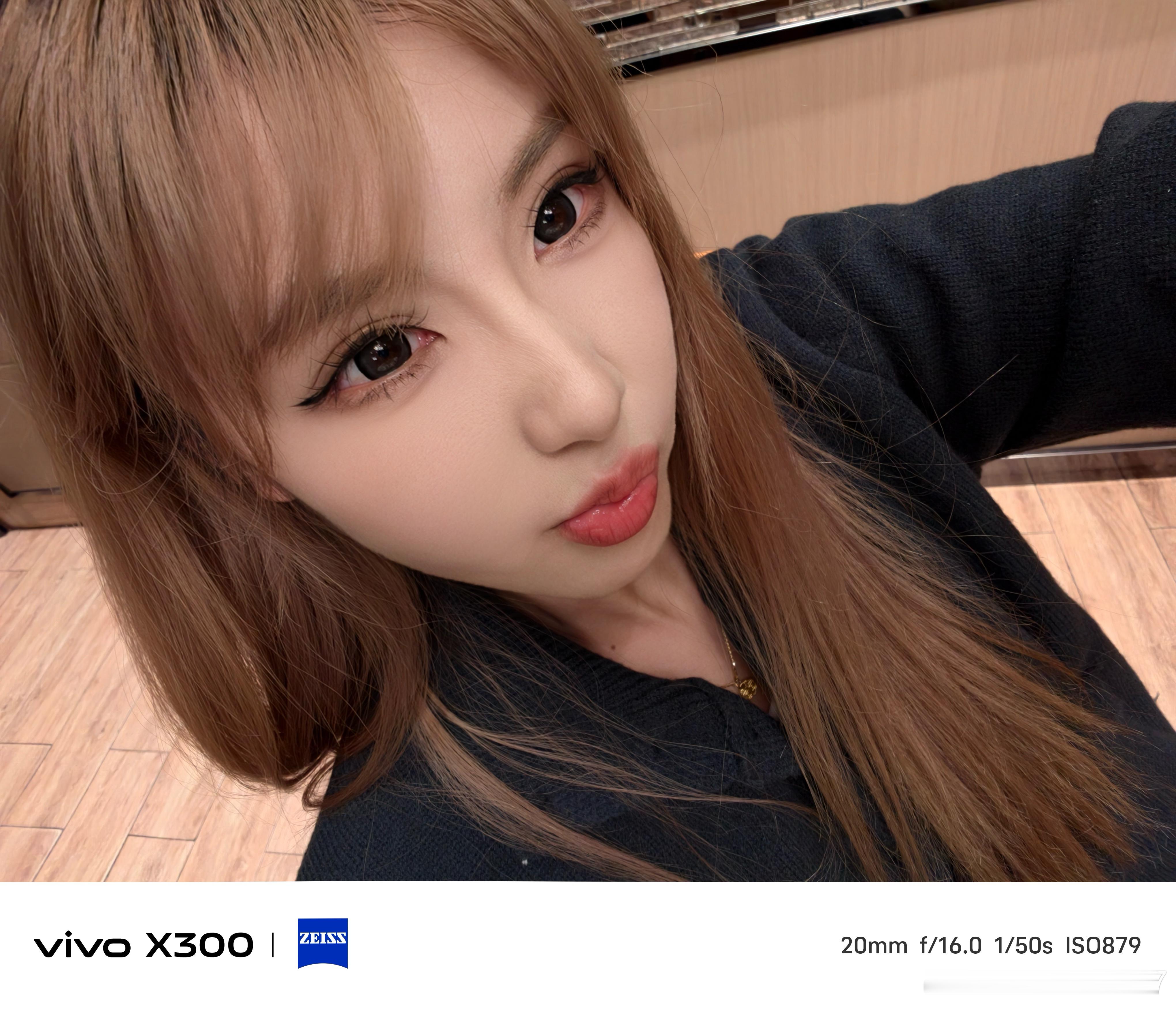 我真的是太喜欢vivo X300拍出来的照片了，完全碾压果子好吗？！ 