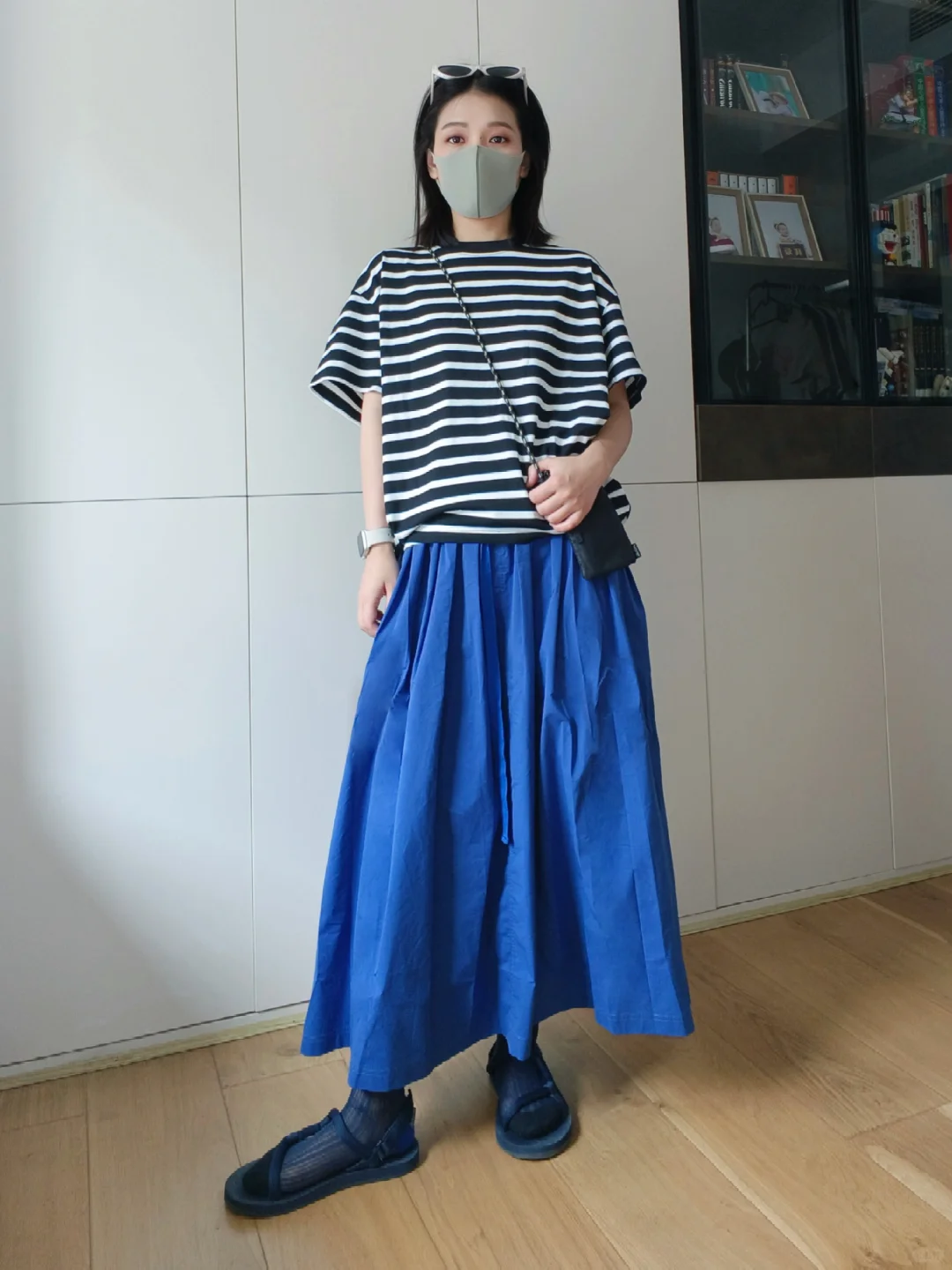 夏日穿宝蓝，好运连连来