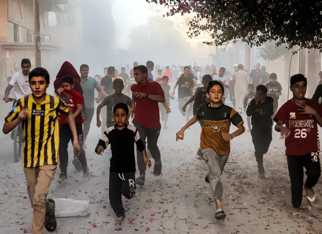 犹太民族政策研究所的一份报告大言不惭，指责东大媒体和大学对犹太人存在敌意，指控东