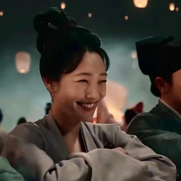 白百何 淡颜  全是时光啊！曾经小妞电影的代表女明星，一眨眼到了演小妞妈妈的时刻