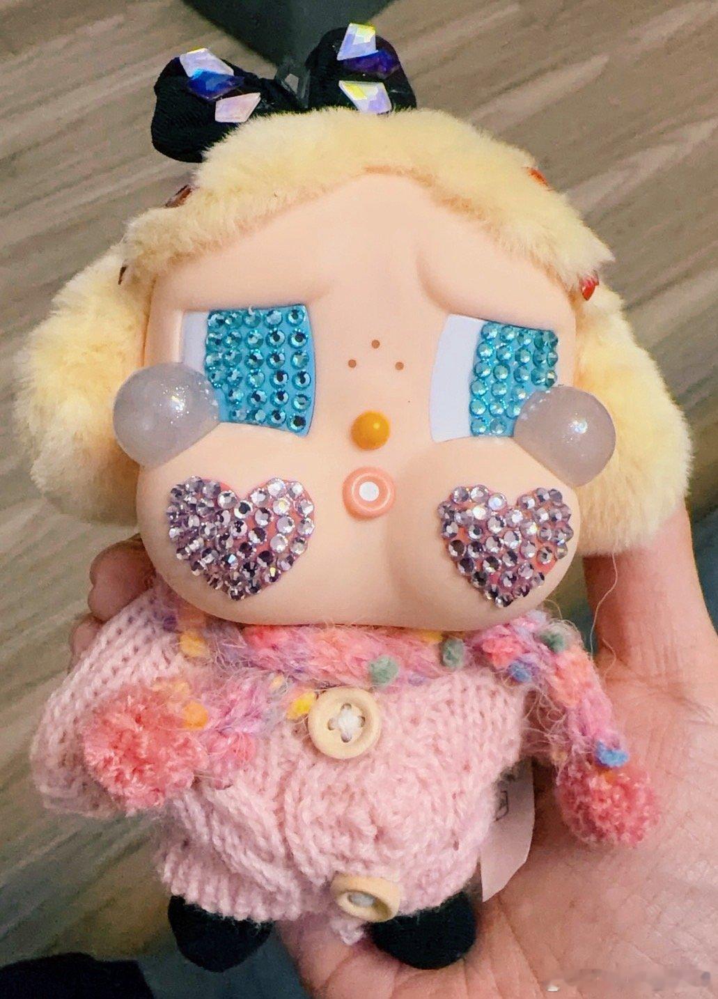 忙绿的周一，开心的是端午小长假要来了。晚安咯。 