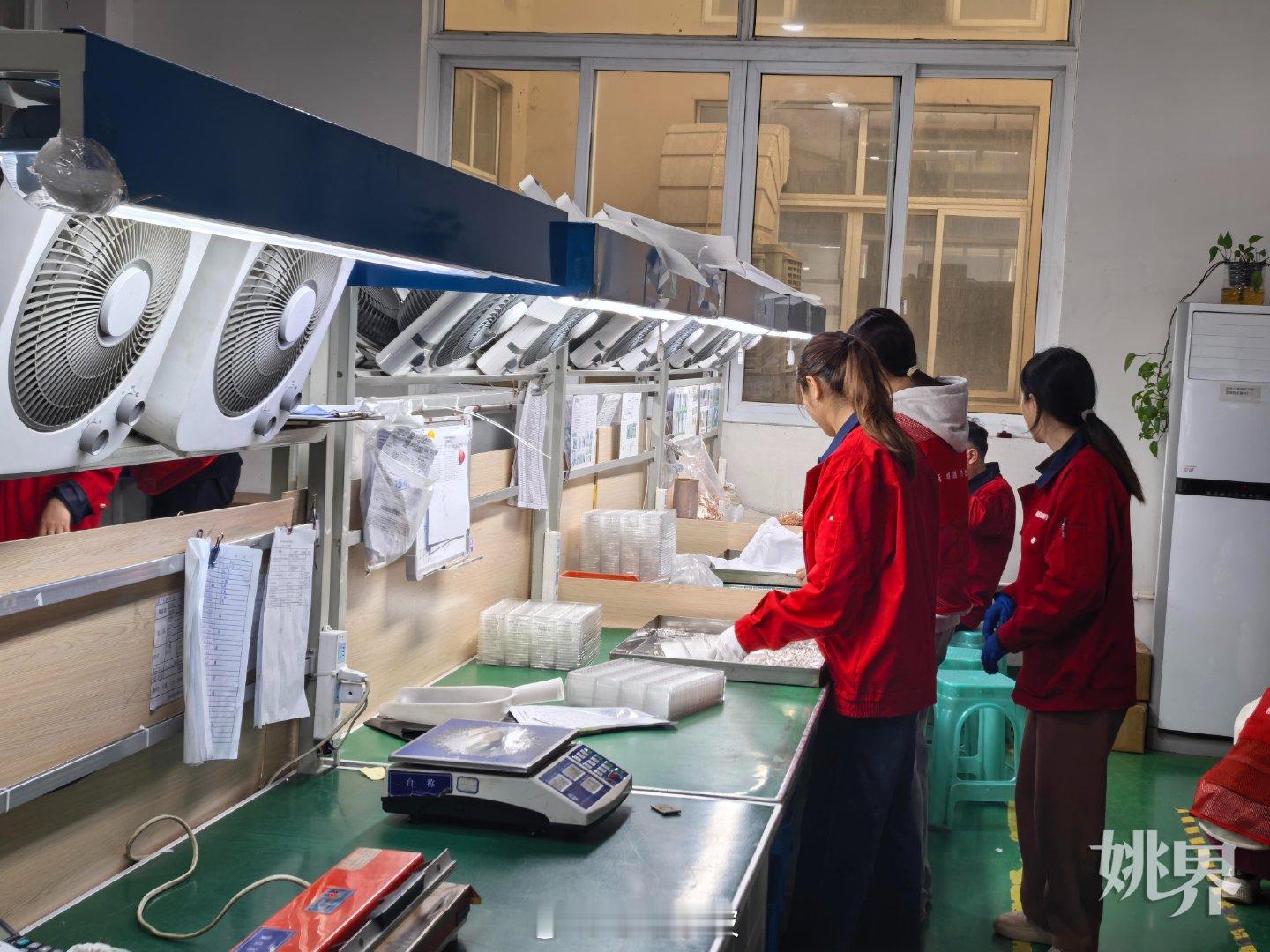 余姚聚力科创赋能工业高质量发展 今年一季度，余姚临山镇以科技创新、绿色发展推动工