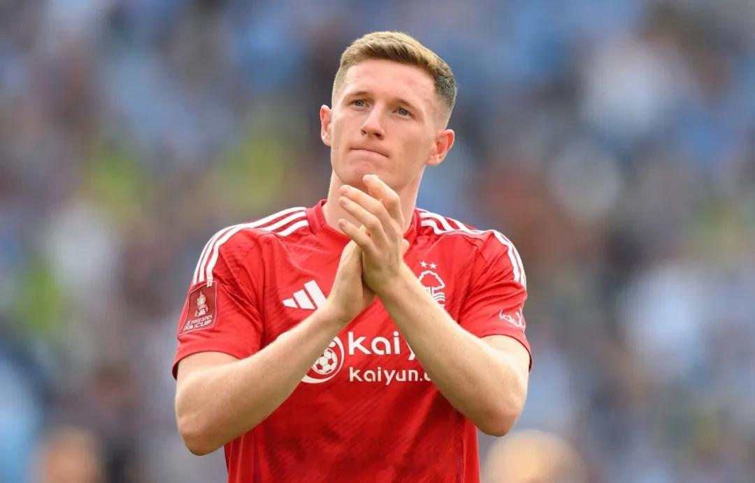 德国天空体育消息，诺丁汉森林预计埃利奥特-安德森如果今夏转会，要么加盟曼联，要么