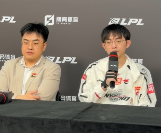 圣枪哥：奥拉夫只是个打团比较厉害的英雄，对线期会考虑多针对他