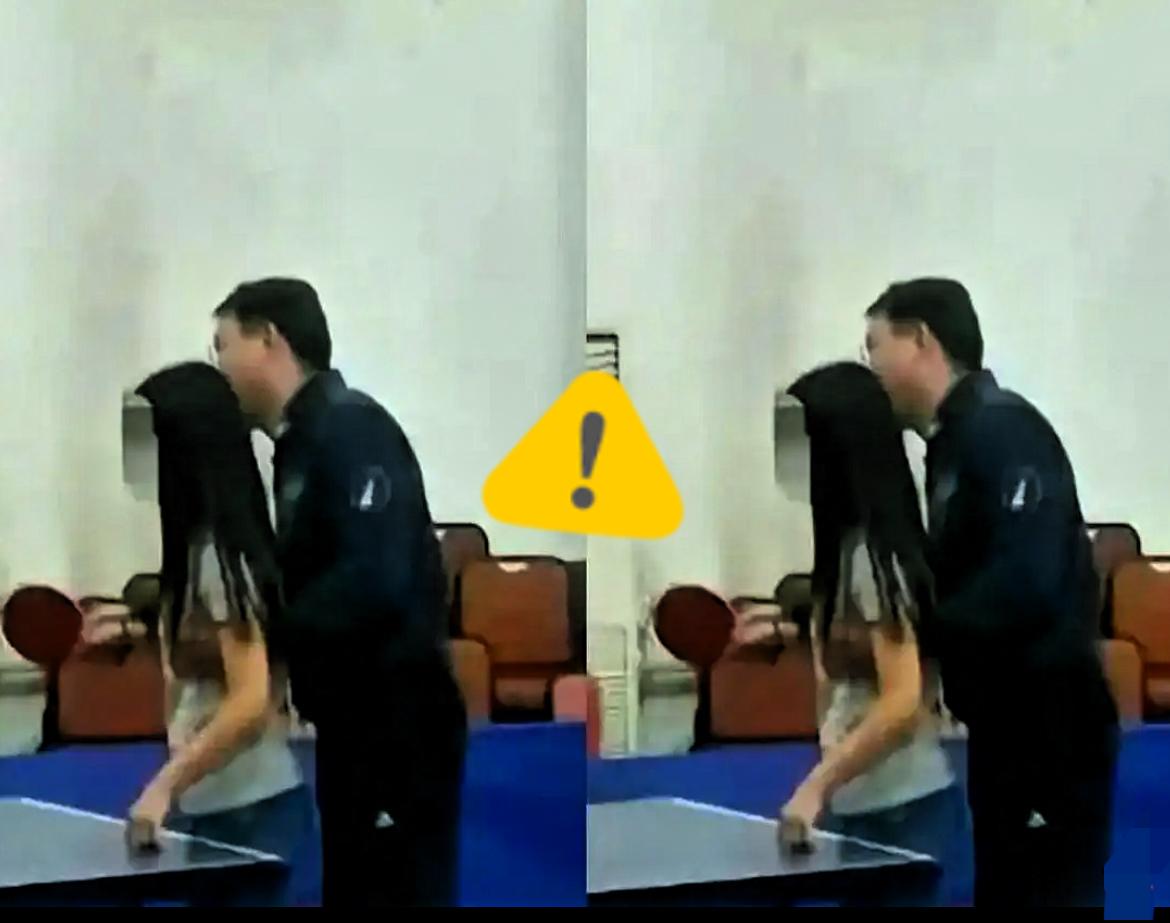 广西桂平，那个地理老师陶某，出事了。
讲台上，他讲着地球的经纬，走廊里，他跟同事