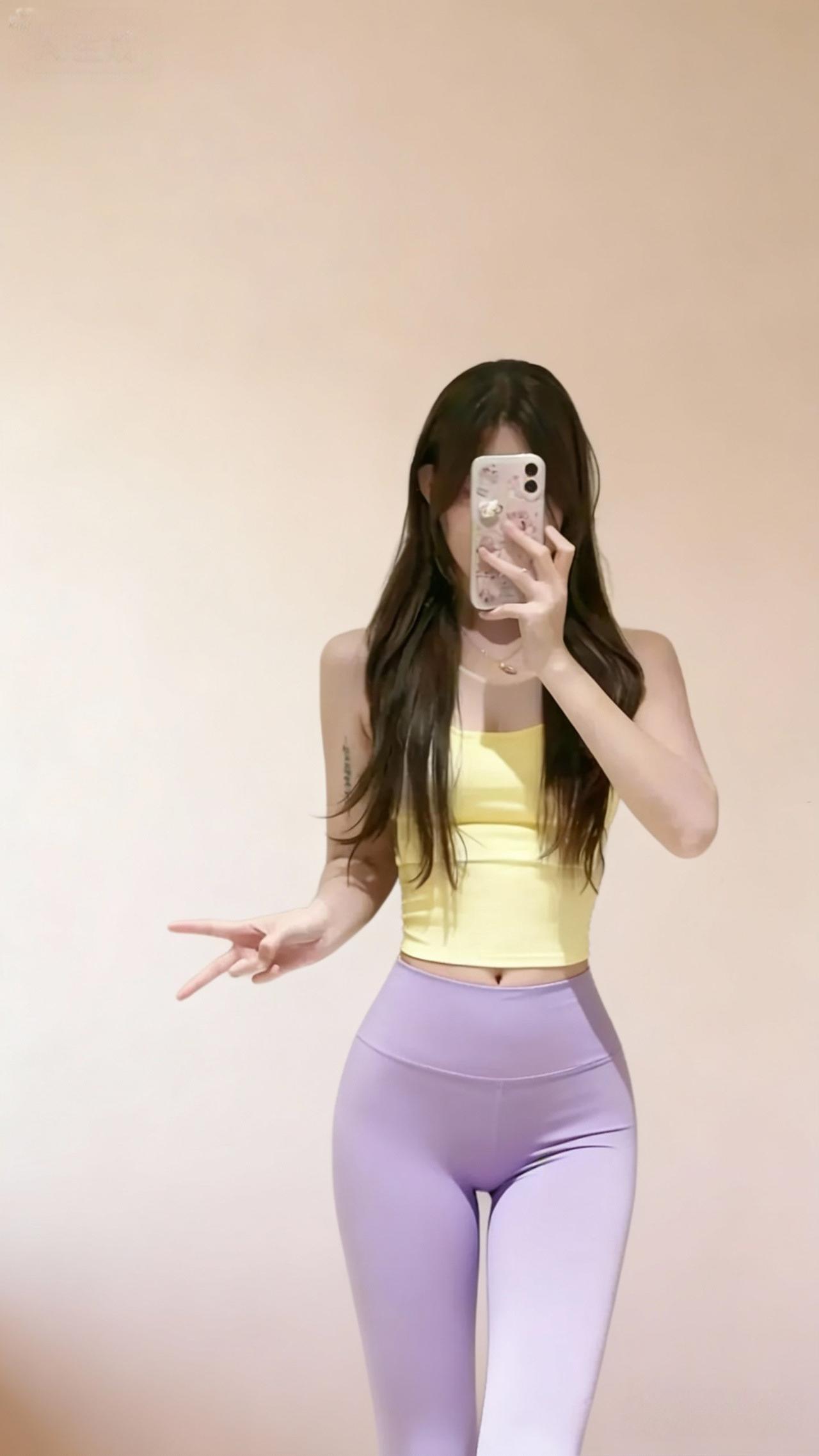 第30期｜小蛮腰 瑜伽课堂随拍 性感可爱 谁还不是小腰精