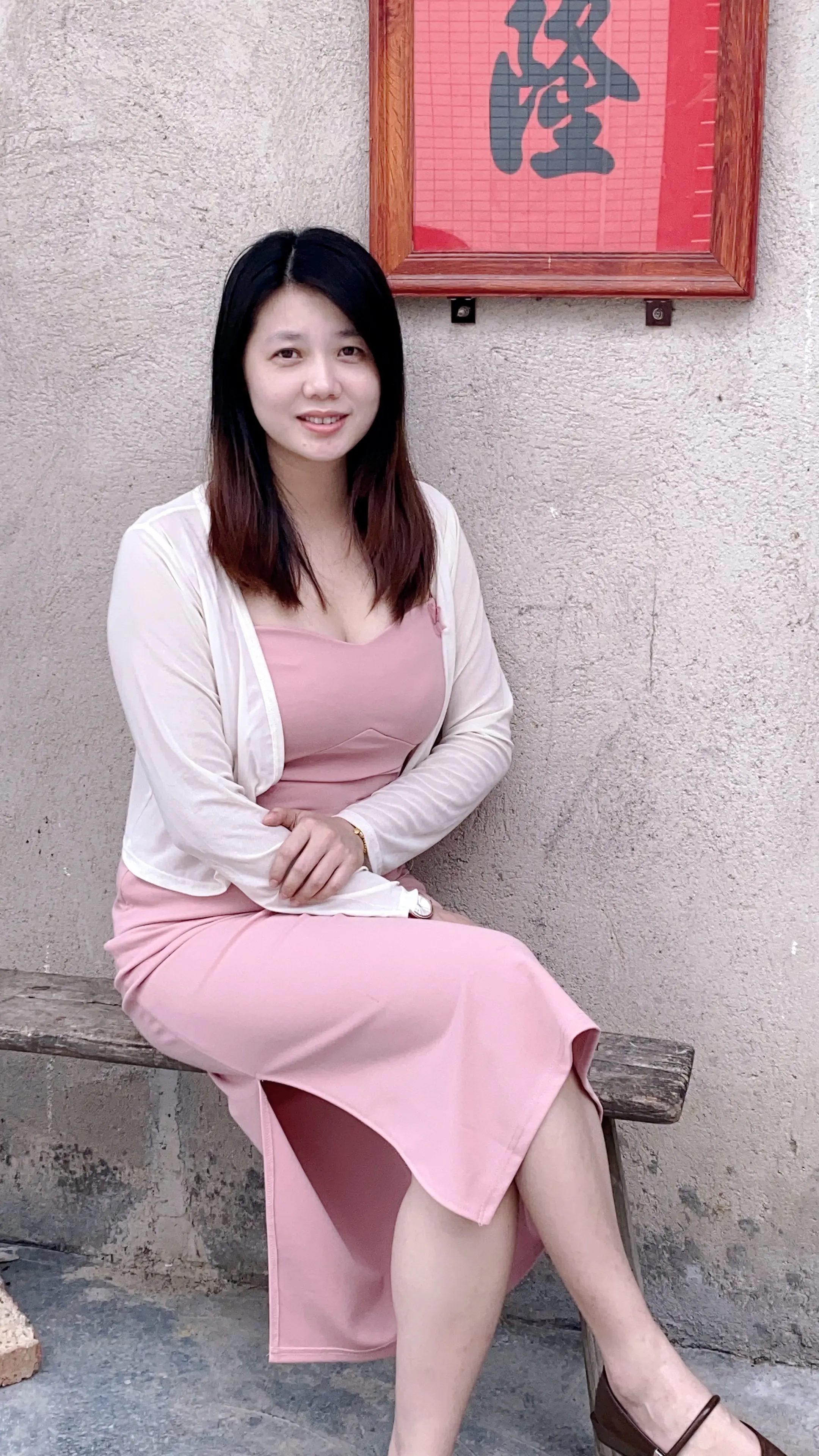 如果可以， 我想做个渣女， 风情万种， 吻不同的唇， 喜欢不同的人， ...
