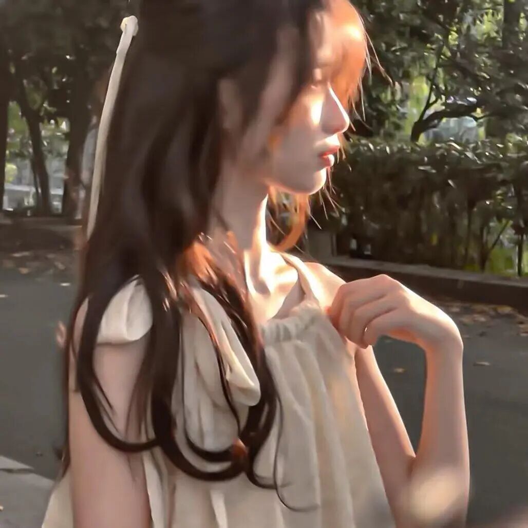 𝗪𝗲𝗖𝗵𝗮𝘁头像 ‖女生头像‖氛围感‖优质女头‖小众高级 ‖无水印女