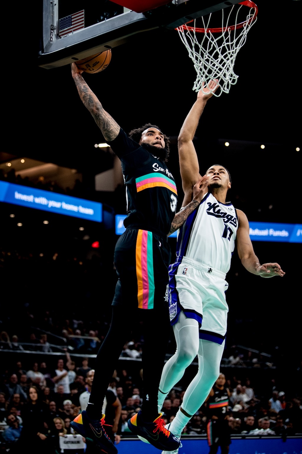 晚安马刺 昨天是回不去的过往，明天是猜不透的远方，唯有今天，是触手可及的晴朗。晚