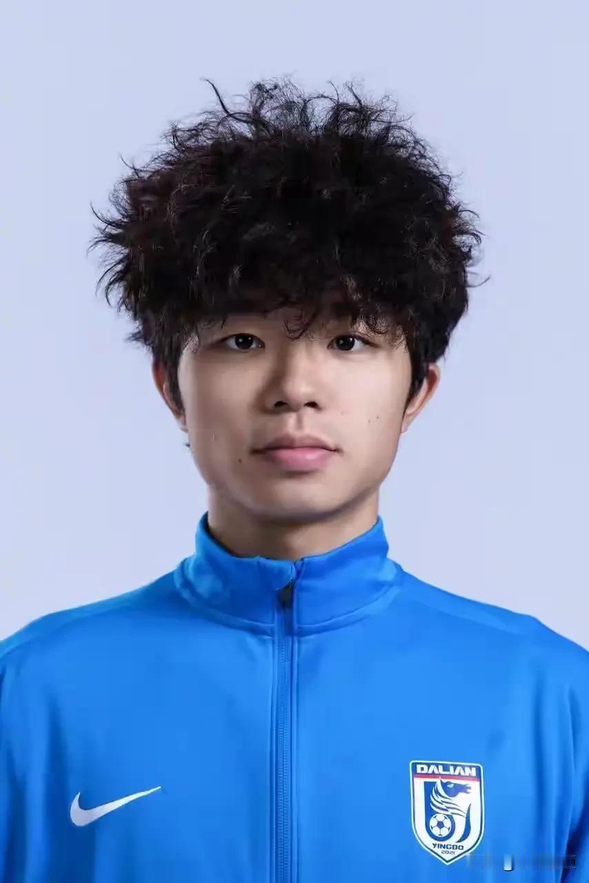 稳稳的了！中超第六轮官方最佳球员评选，大连英博吕焯毅已经“断崖式”领先了[奋斗]