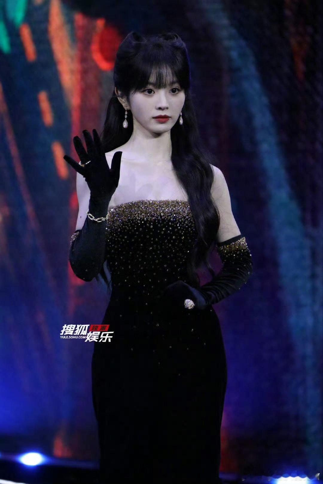 孟子义田曦薇宋祖儿生图腾讯招商大会女明星生图 呜呜呜呜呜呜 ​​​