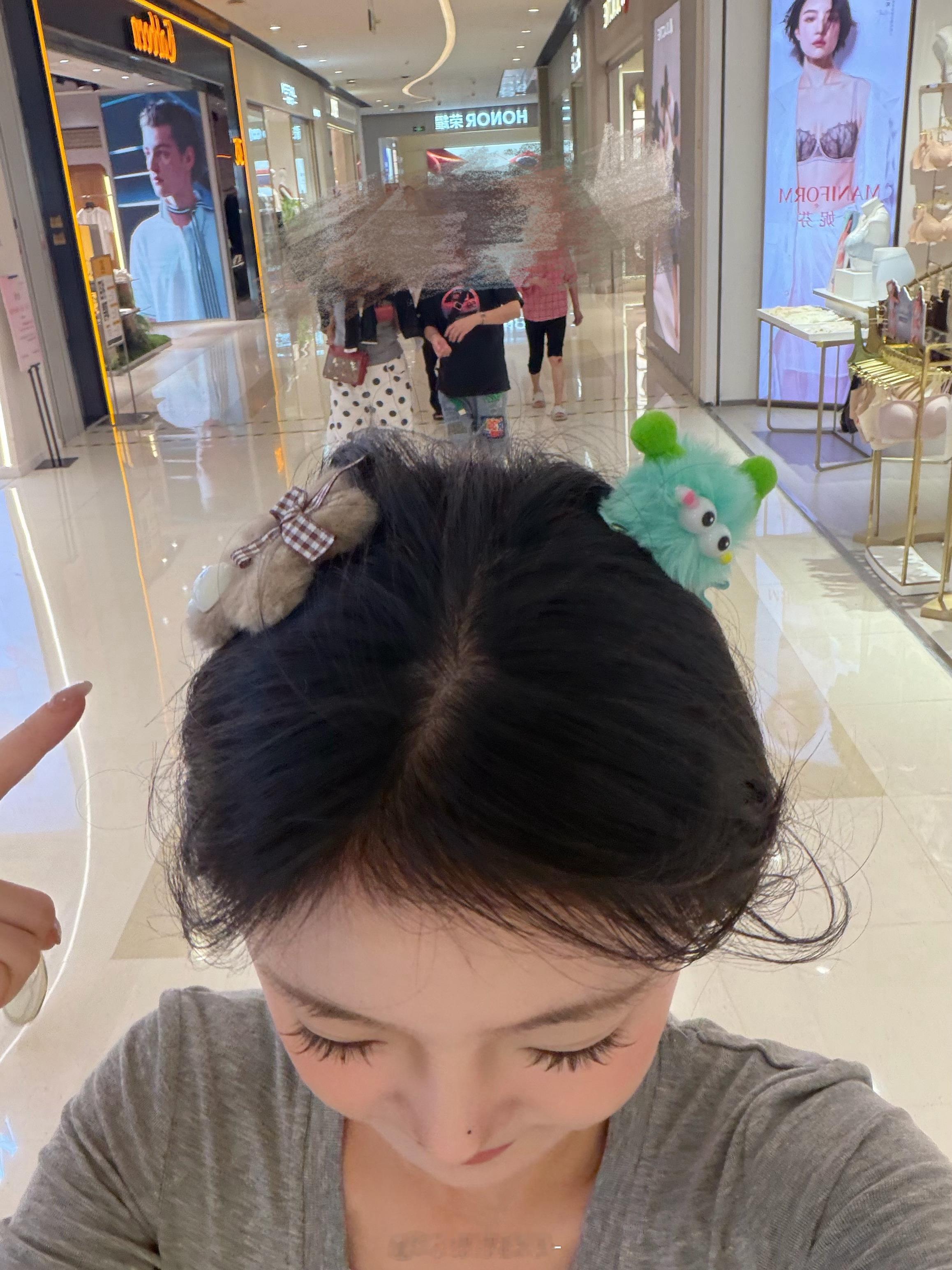 不要再让我路过收藏打卡送发夹的了一会头上夹不上了 