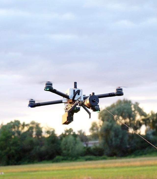 乌克兰目前的困难：遇到了俄罗斯光纤无人机。光纤无人机就是有线无人机，可别小看这根