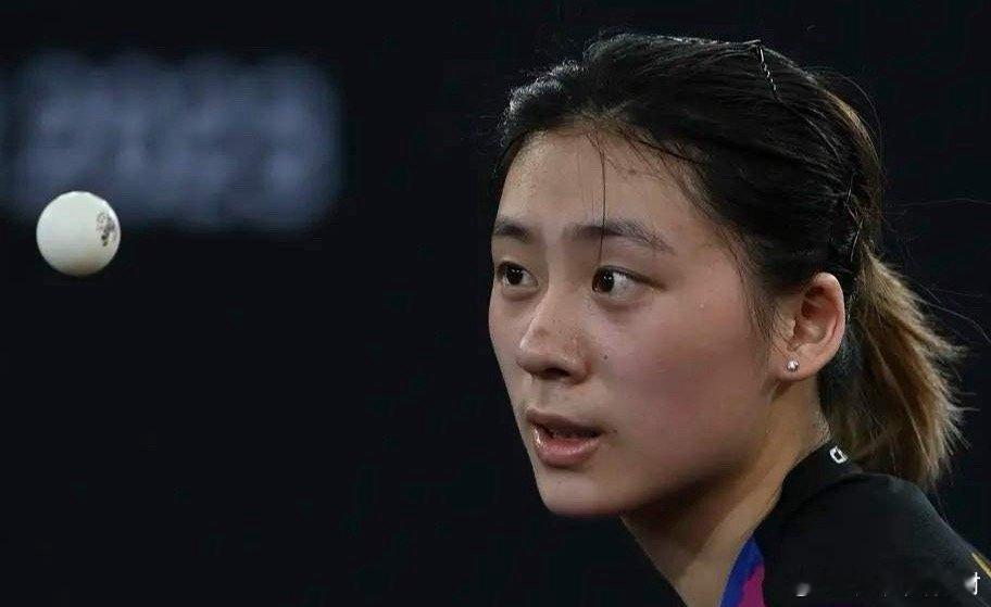 感觉陈熠是不是不太适合双打？昨天的女双和混双，在本来大好的局面下，两线都无缘晋级