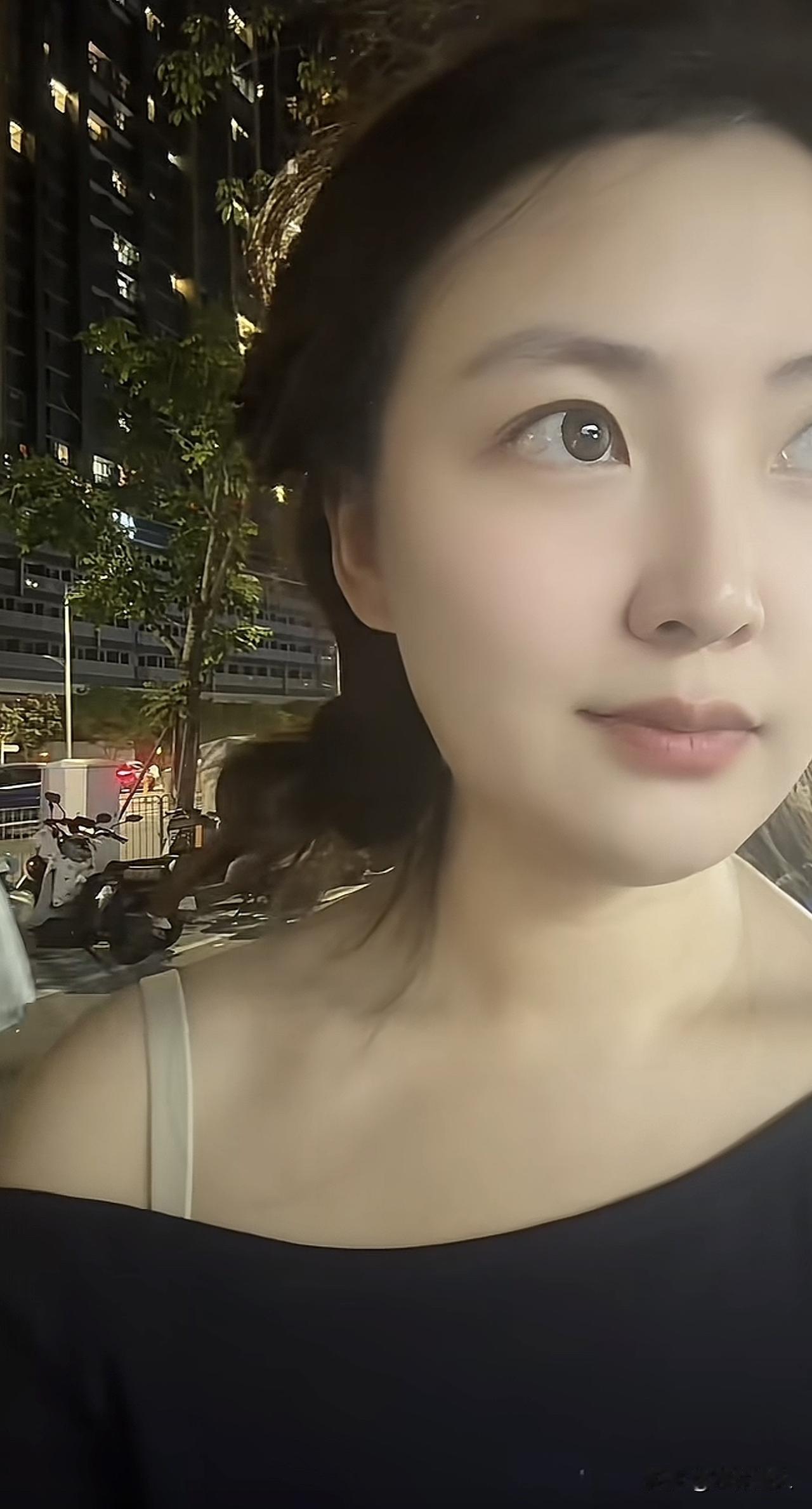 新思维：正常人，正变成小众赛道

在百年未有之大变局下，本人觉得“正常人”已从默