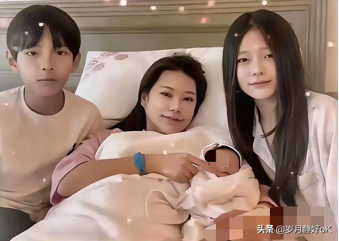 自己的亲妈妈去世了，爸爸找了个后妈生了一个儿子，其实对于前面的两个孩子其实并不是