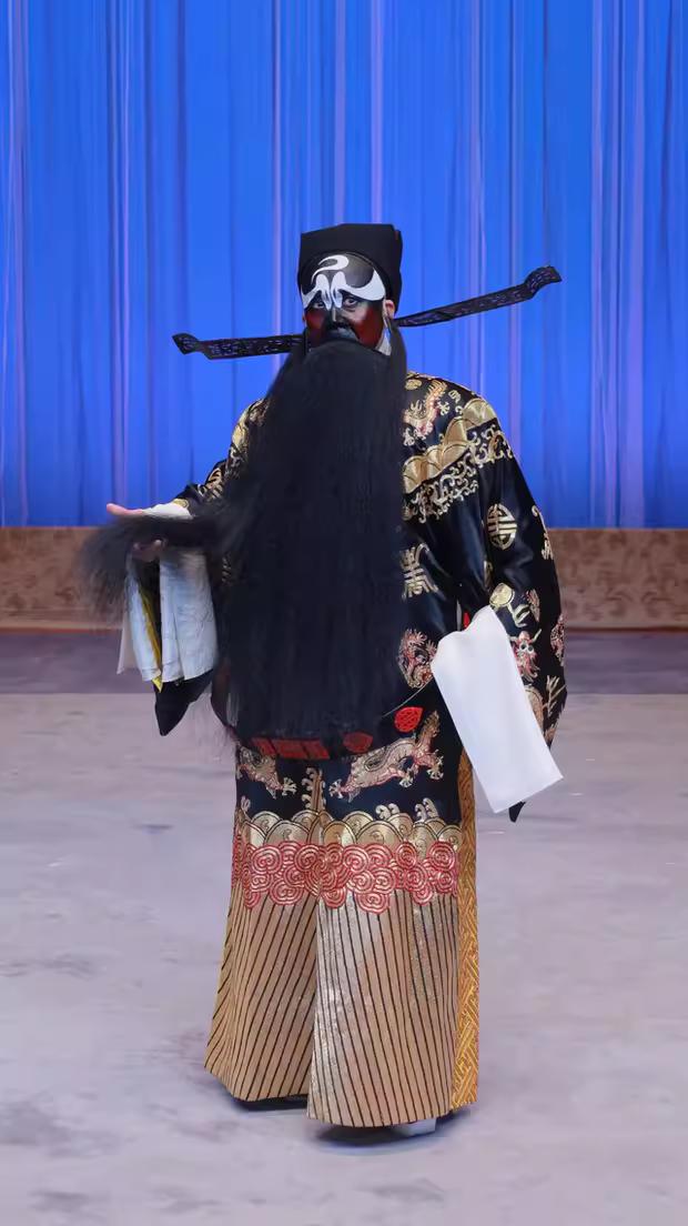 4月5日在南京•江苏紫金大剧院，5月17日在通州•北京艺术中心，6月6日在苏州保