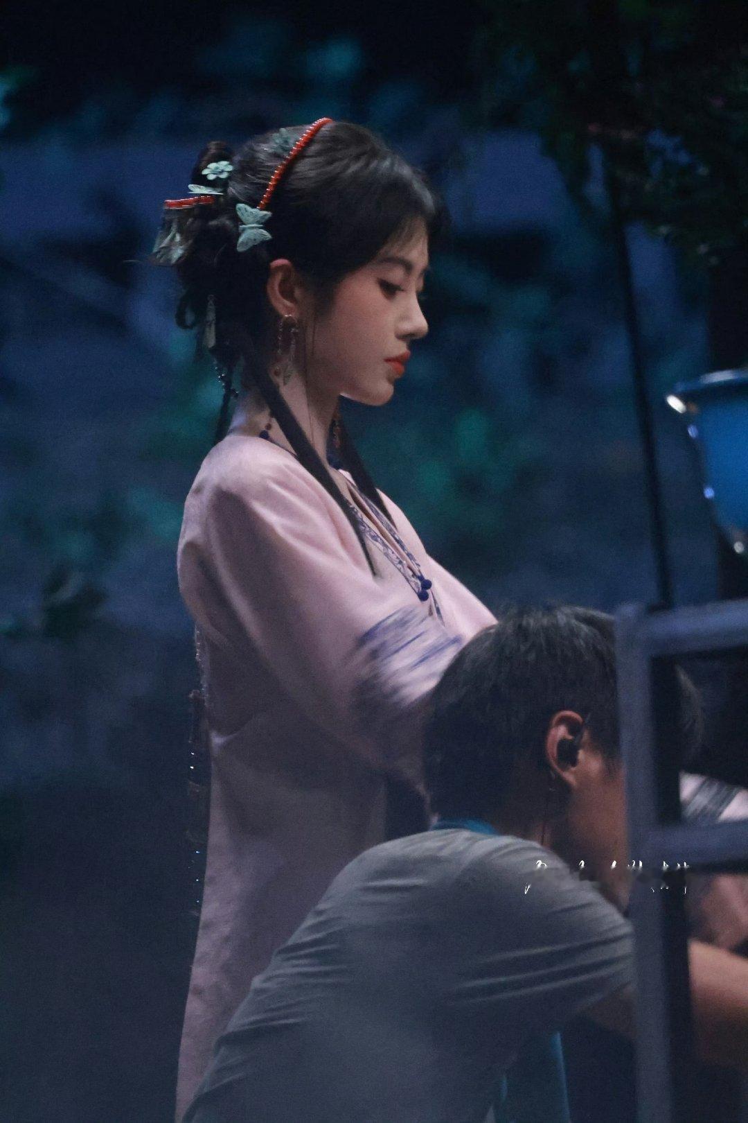 鞠婧祎千香 jjy鞠婧祎姜黎非你很特别 你很重要 我很喜欢₊⁺ ꒰১ ♡ ໒꒱ 