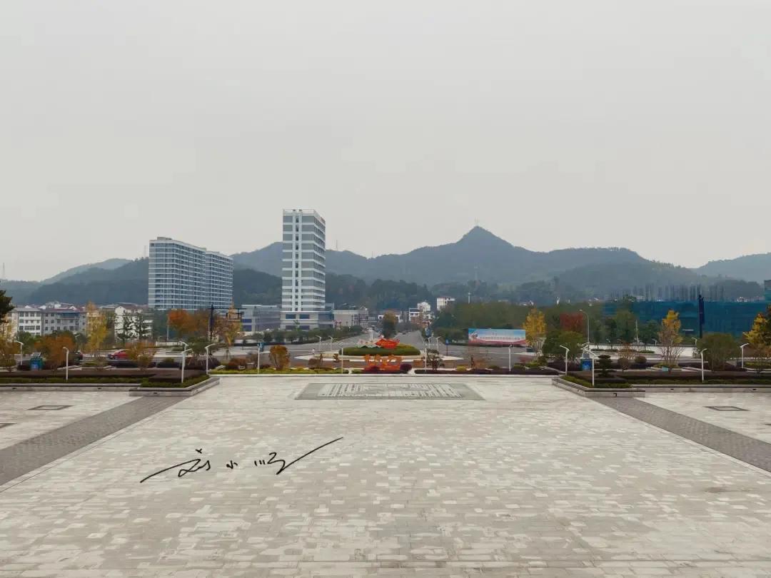 浙江丽水房价最高的县，县城均价一平米超2万，比好多大城市都贵？

这里是刘小顺的