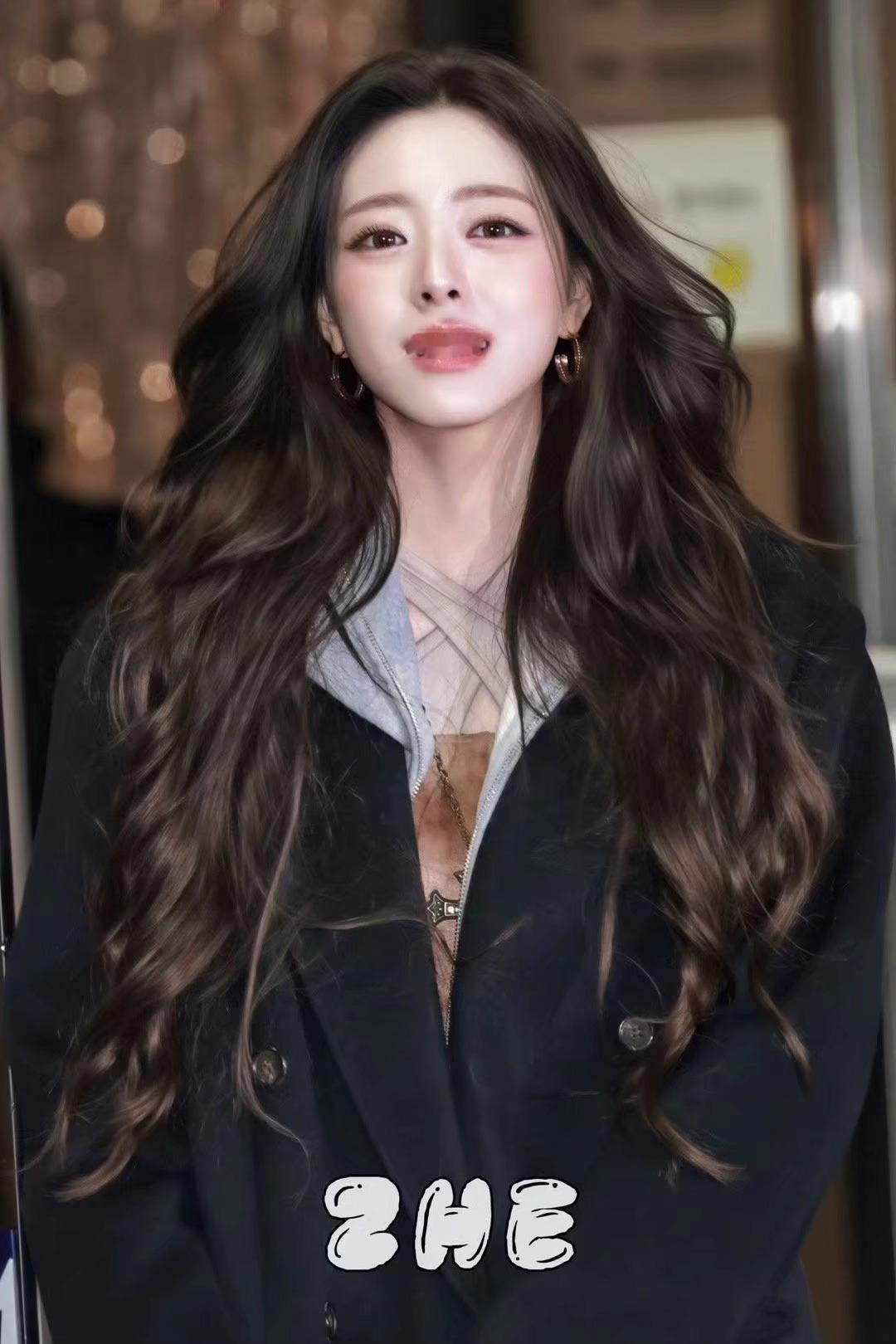 申有娜怎么有人长得跟韩漫一样？ 