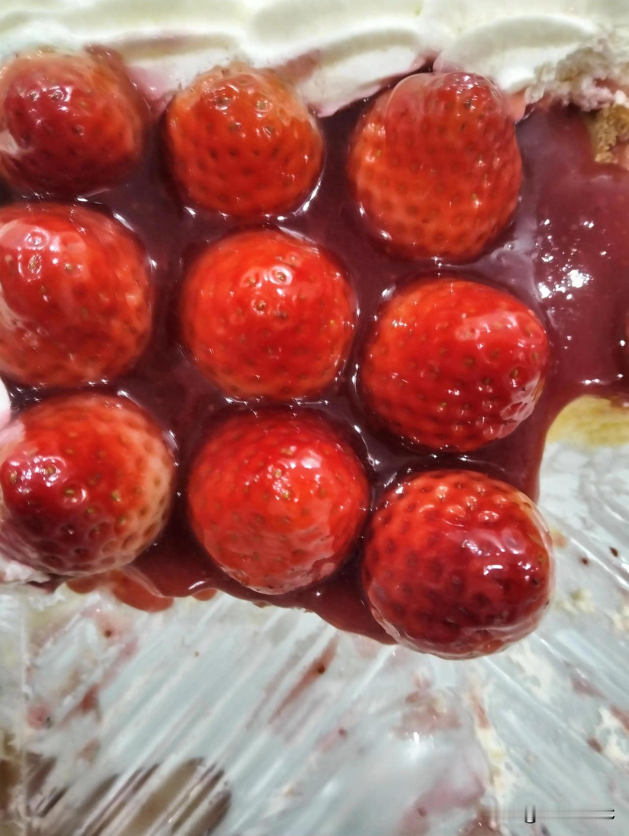 冬日生活打卡季这几天头条发一个白菜🥬叶子都火了！这是为什么呢？难道普通的白菜叶