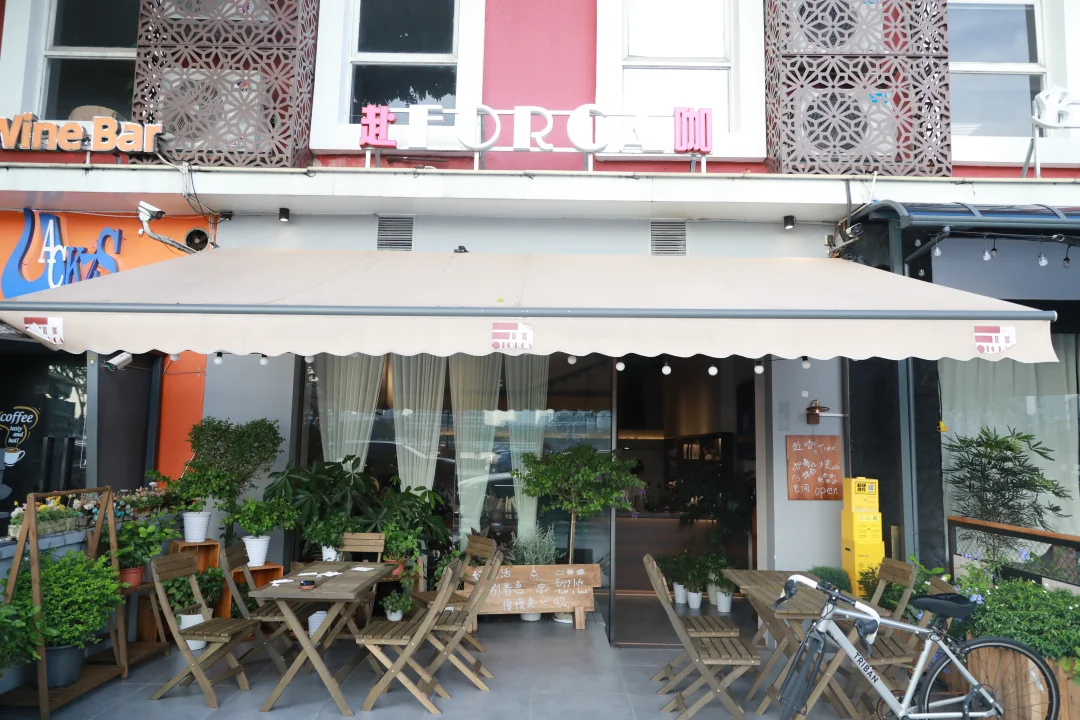 赴咖打卡浪漫江景咖啡店