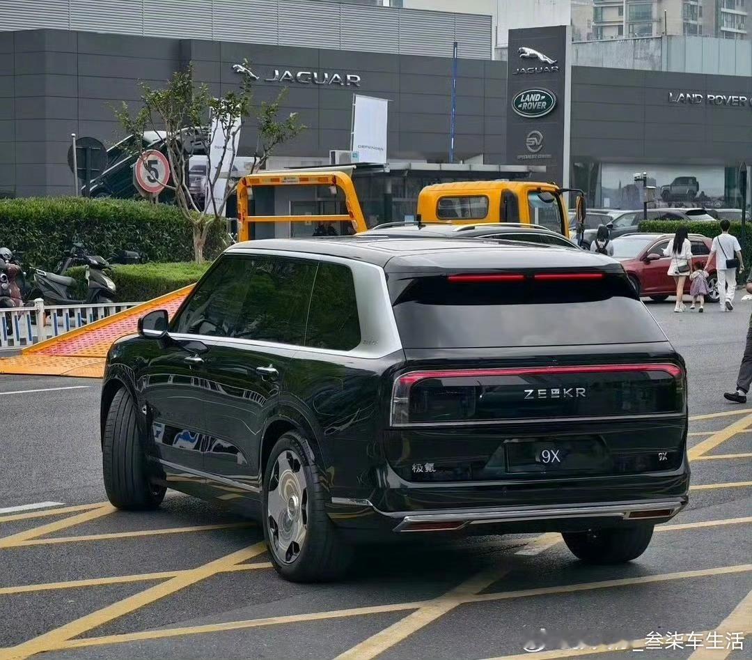 极氪9x “杭州湾库里南”极氪9X，实车很漂亮[色]汽车资讯新能源车 ​​​
