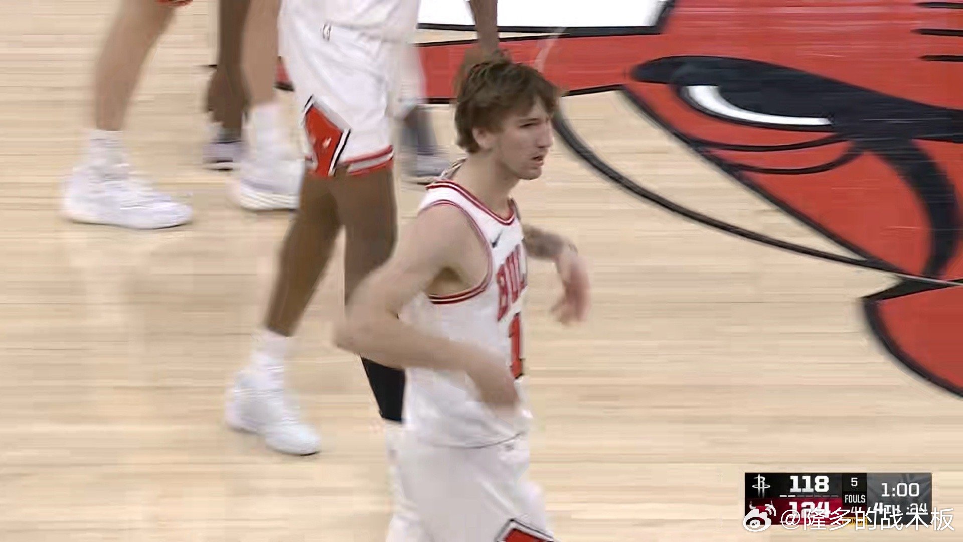 公牛这三分牛逼！顶住了 火箭vs公牛