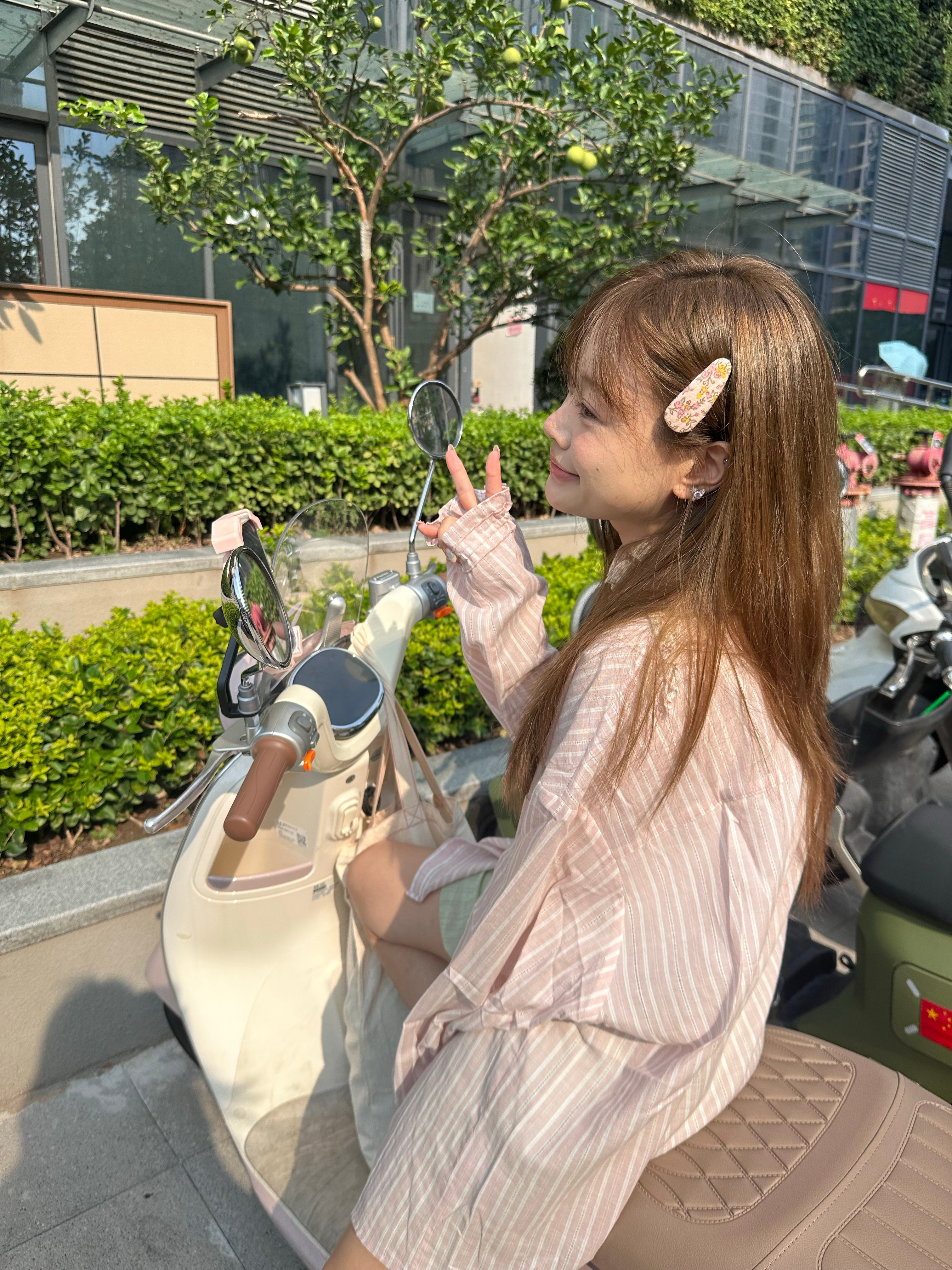 当知足凌驾于欲望之上，幸福将贯穿一生 ​​​