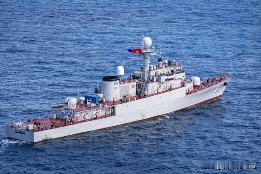 越南军舰闯台海叫板？解放军33架军机亮剑，两笔旧账该清算了
 
美日在台海周边频