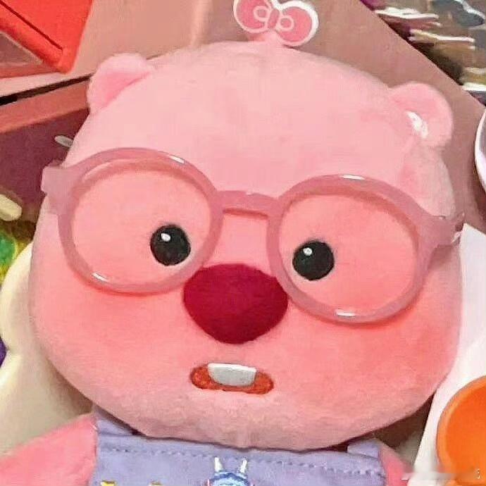 如果一个人特别会穿搭 会穿搭的人真的自带魅力，不管出门多匆忙，都能搭配得干净又协